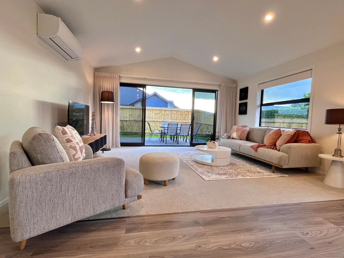 Luxury Villa, Central, Golf And Cafes - By Kosh Bnb Hamilton Eksteriør bilde