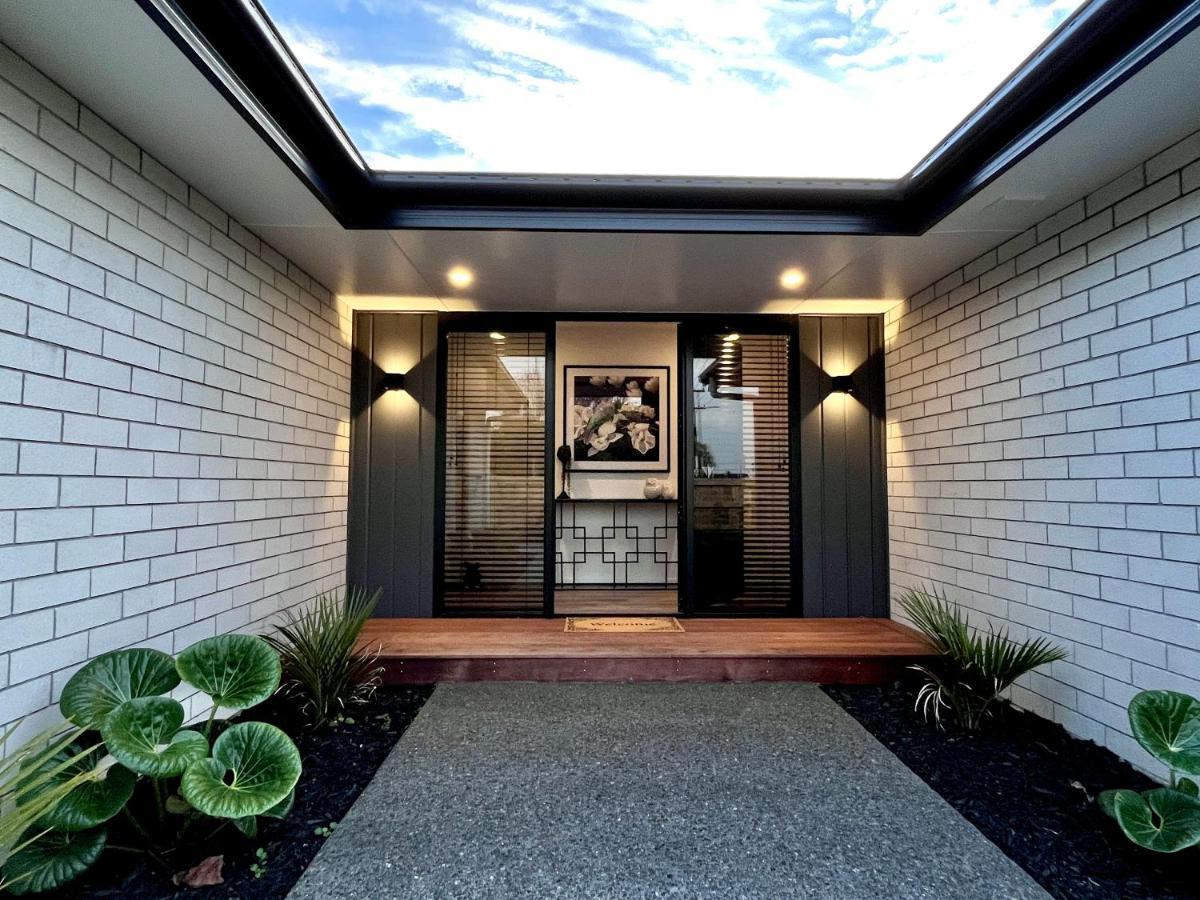 Luxury Villa, Central, Golf And Cafes - By Kosh Bnb Hamilton Eksteriør bilde