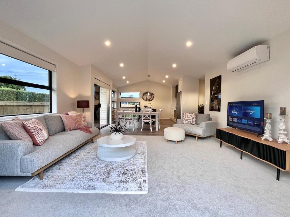 Luxury Villa, Central, Golf And Cafes - By Kosh Bnb Hamilton Eksteriør bilde